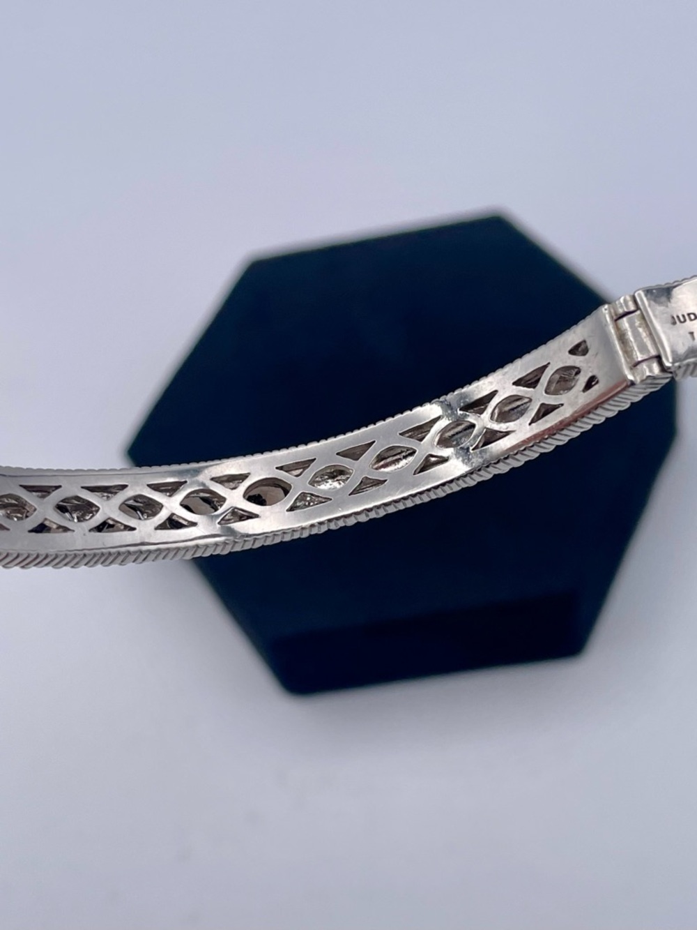 Judith Ripka Sterling Silver 925 Smoky Quartz Hinged Oval Bangle Bracelet 31.9g - Picture 9 of 10